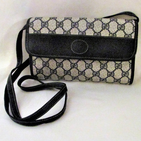 Gucci Handbags - 💲SOLD💲Vintage Gucci Canvas Crossbody Clutch Bag